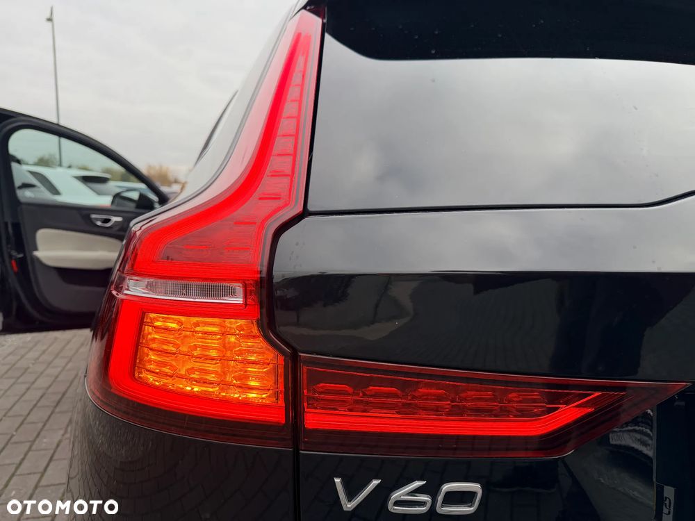 Volvo V60 T4 Inscription - 34