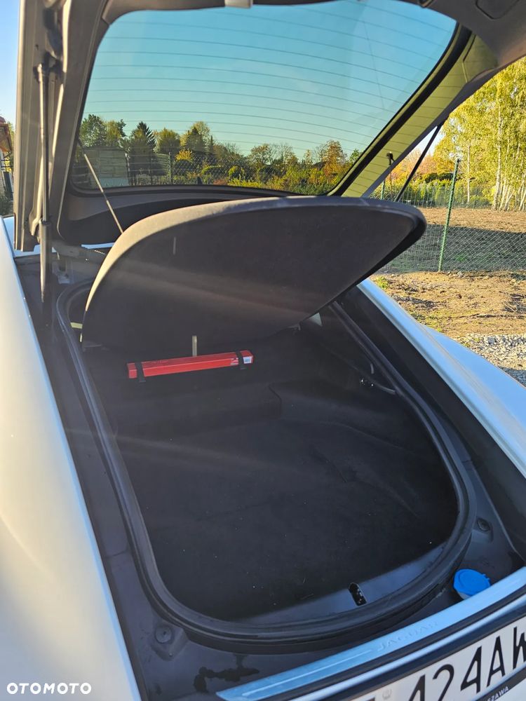 Jaguar F-Type 2.0 Turbo R-Dynamic - 10