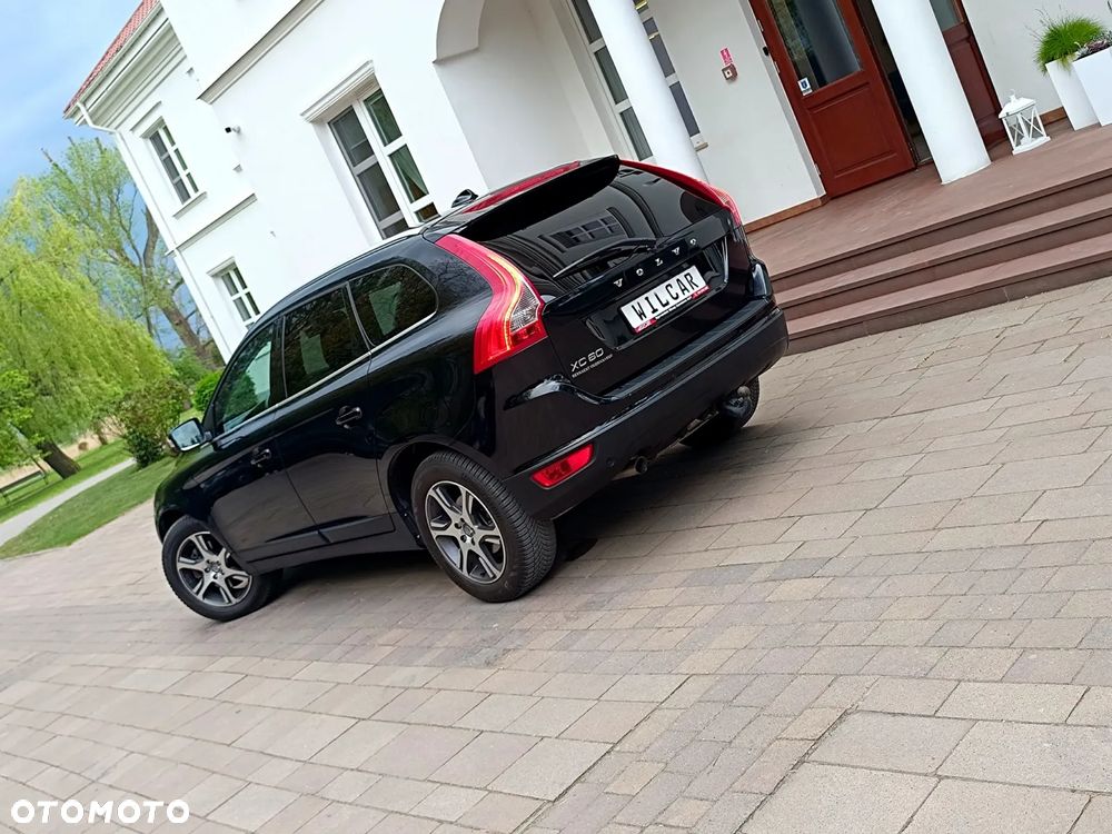 Volvo XC 60 D4 Geartronic Momentum - 39