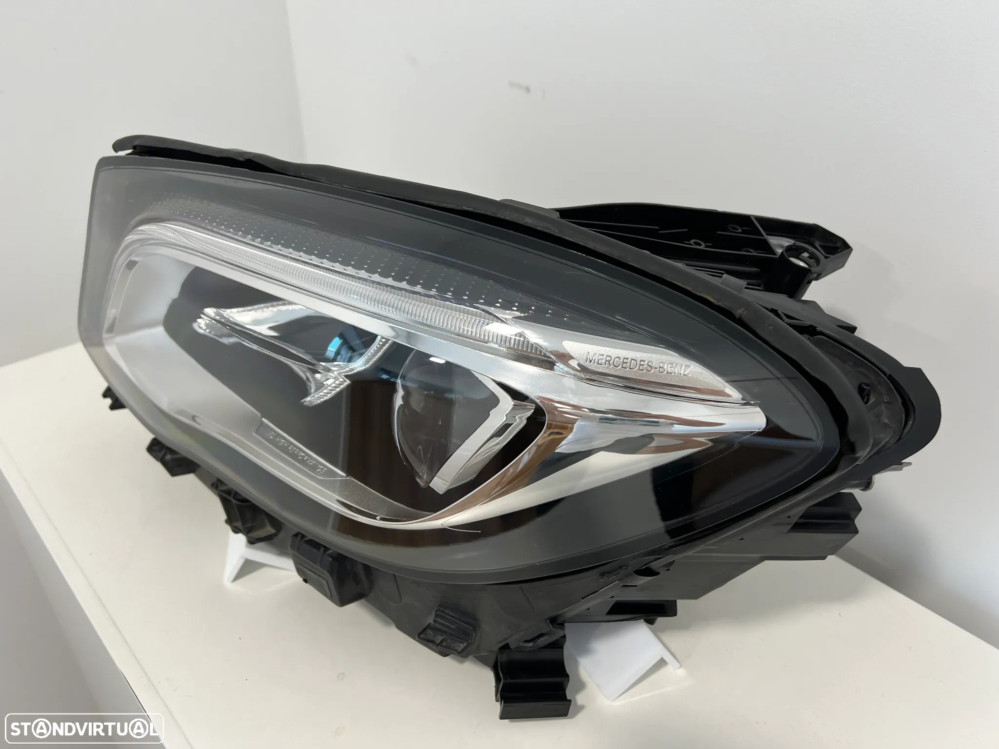 Farol Otica Original Mercedes GLA X156 Led lado Esquerdo - 2