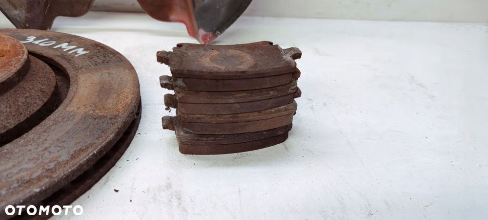 ZACISKI HAMULCOWE TYŁ AUDI A3 VW R32 3.2 310MM - 4