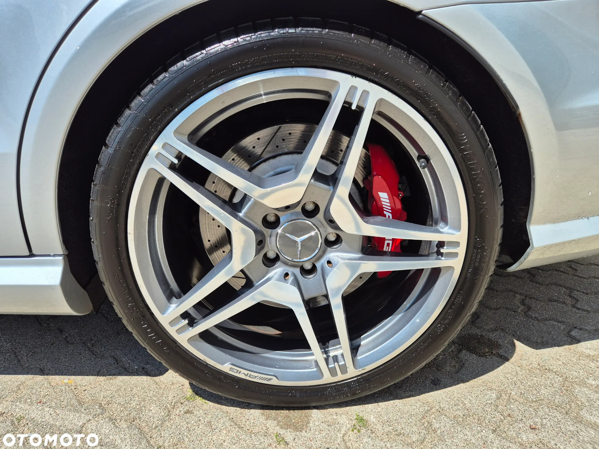 Mercedes-Benz Klasa E 63 AMG - 29