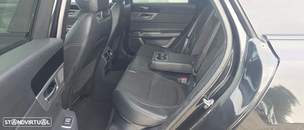 Jaguar XF Sportbrake 2.0 D R-Sport Aut. - 24