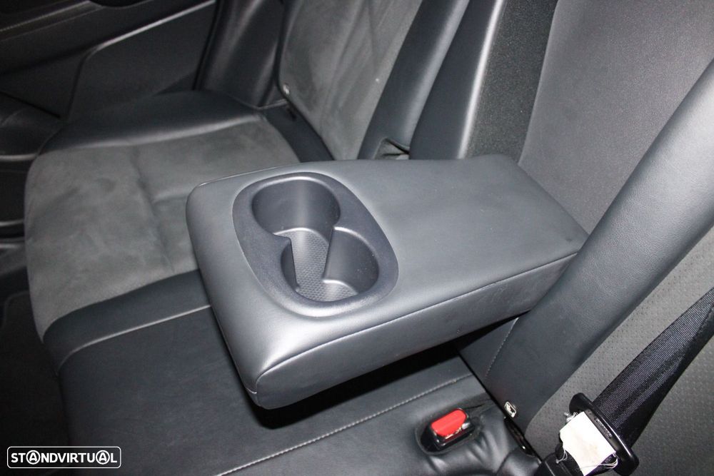Mitsubishi Eclipse Cross 2.4 PHEV eStyle - 37