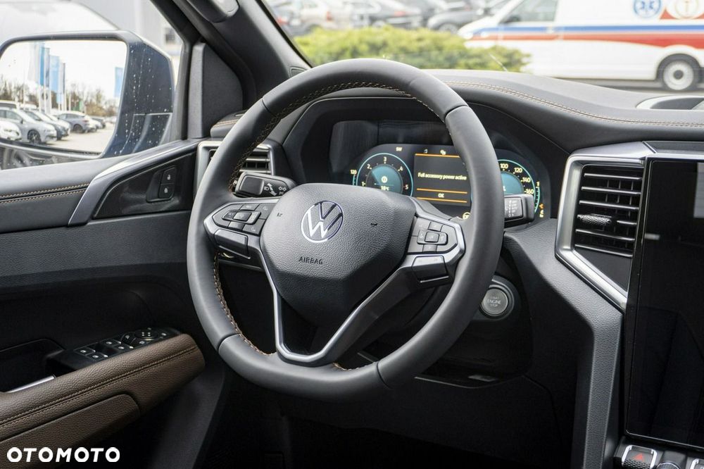 Volkswagen Amarok - 31