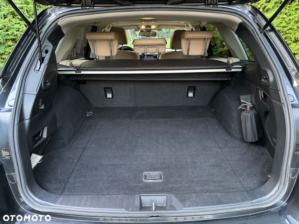 Subaru Outback 2.5i Exclusive - 10