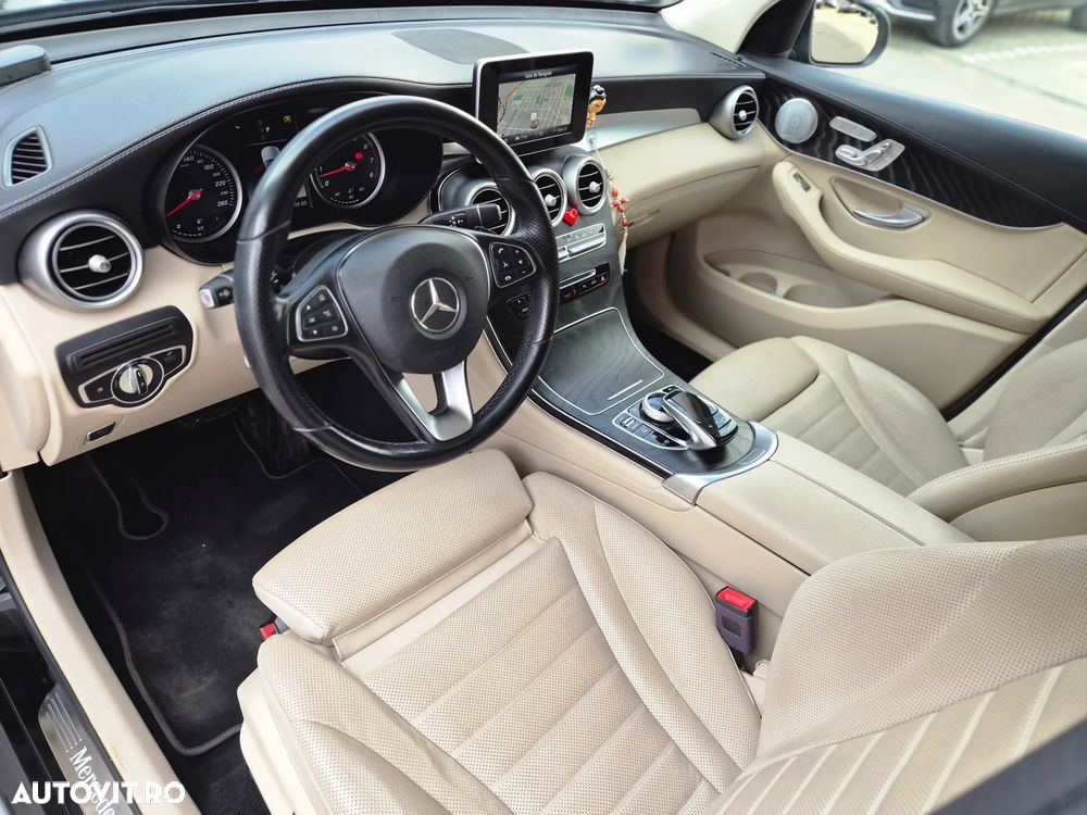 Mercedes-Benz GLC Coupe 250 4MATIC - 20