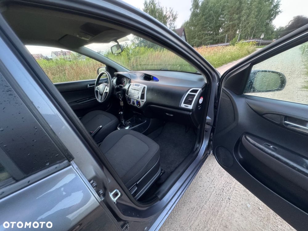 Hyundai i20 1.2 Edition 20 - 8