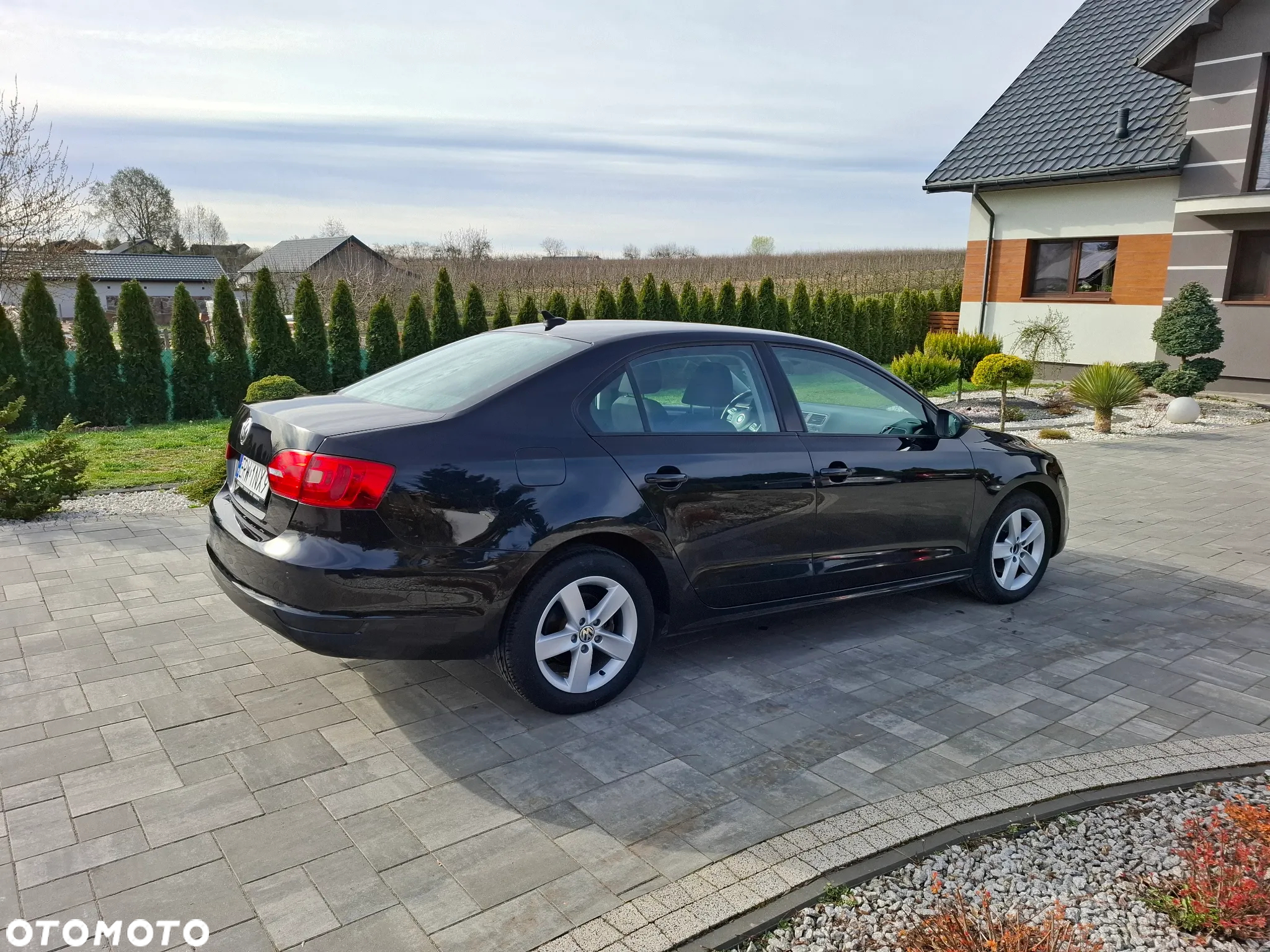 Volkswagen Jetta 1.6 TDI Comfortline - 12