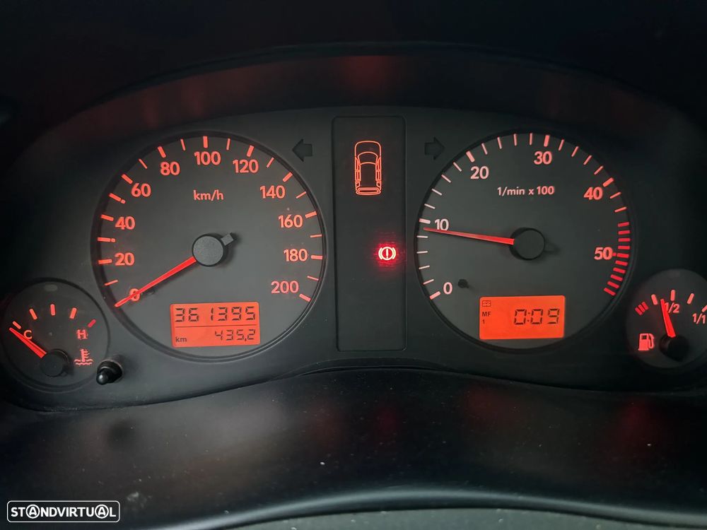 SEAT Alhambra 1.9 TDI Confort - 18