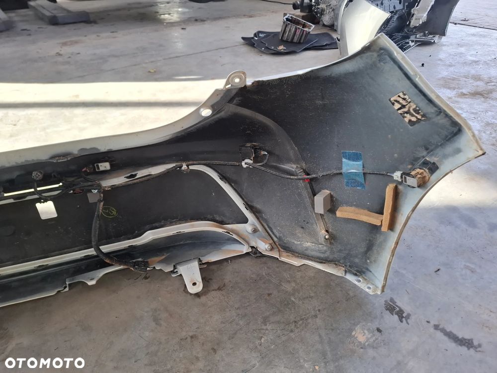 Toyota corolla e21 HTB zderzak tył kompletny - 8