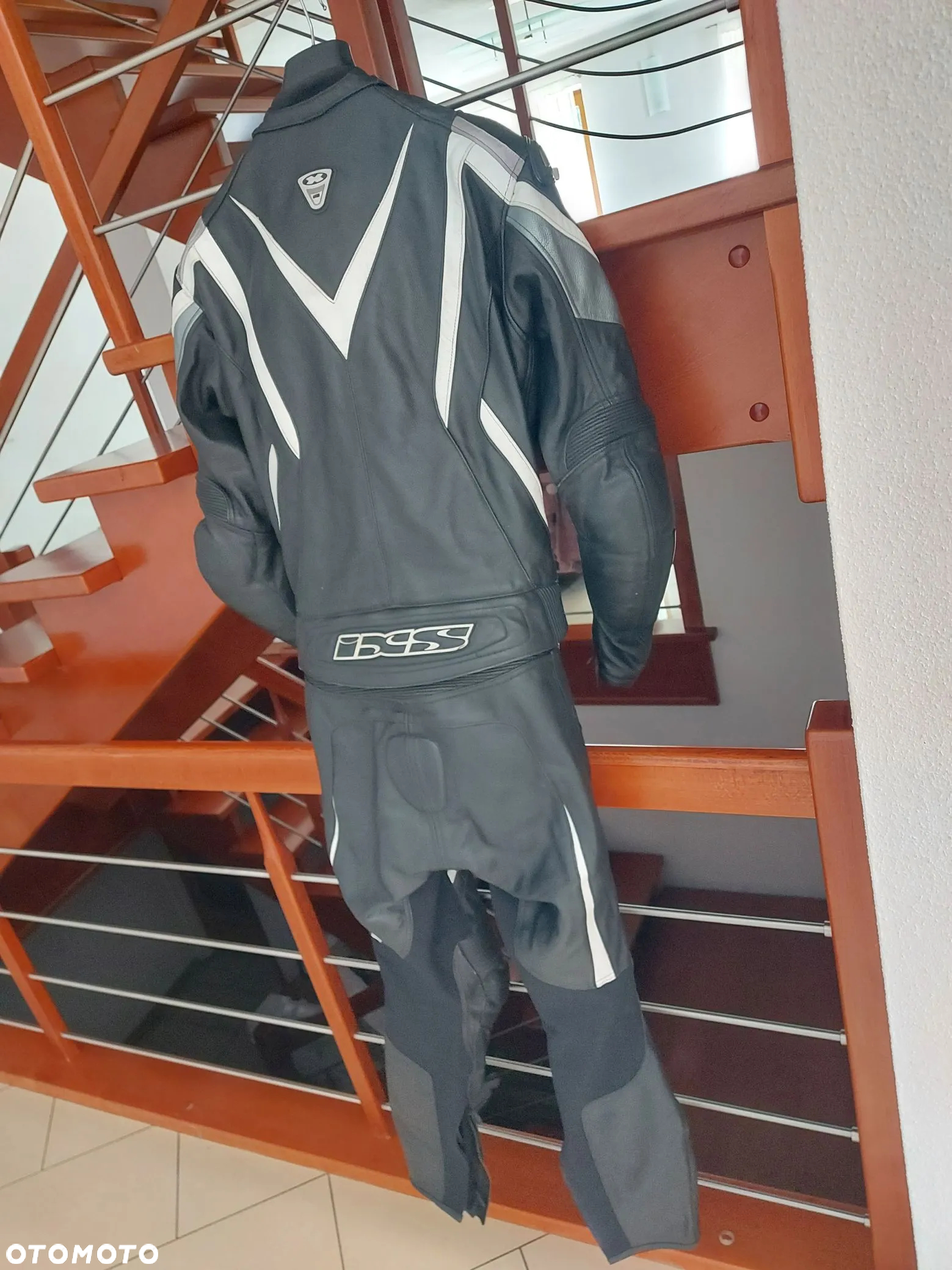 KOMBINEZON MOTOCYKLOWY IXS SKÓRA DWUCZĘŚCIOWY r1 cbr gsxr yzf gsx zxr zx6 zx10 cbf fz - 12