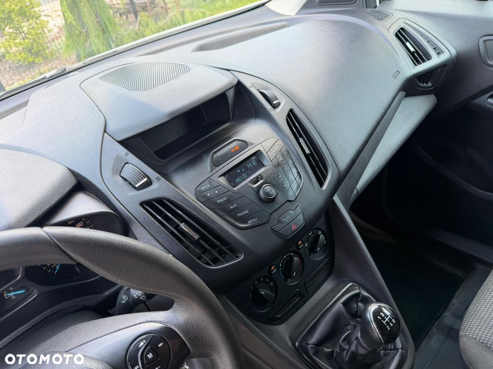 Ford Transit Connect - 21