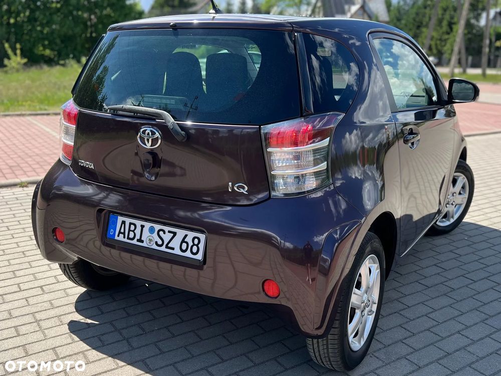 Toyota iQ 1.0 - 13