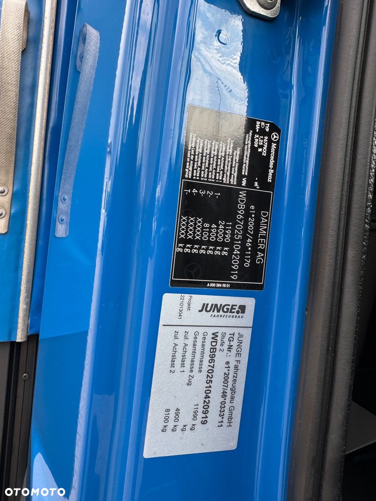 Mercedes-Benz ATEGO - 32