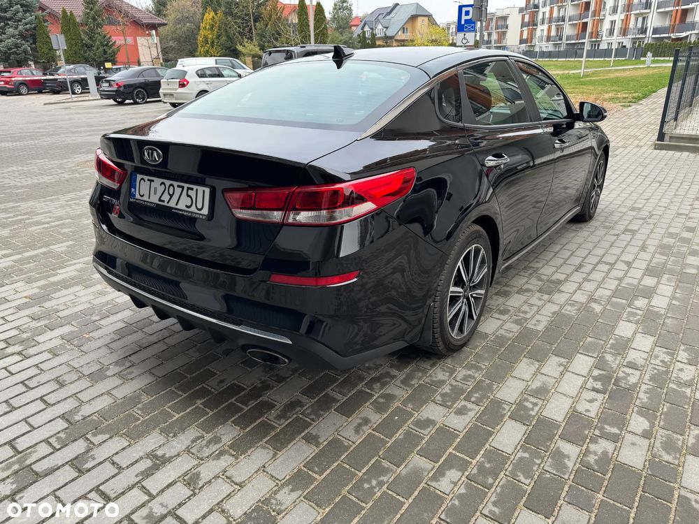 Kia Optima - 7