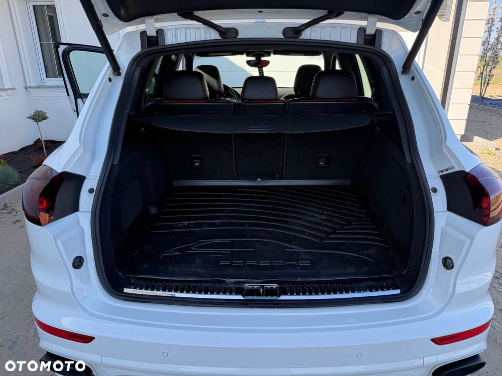 Porsche Cayenne Diesel - 14