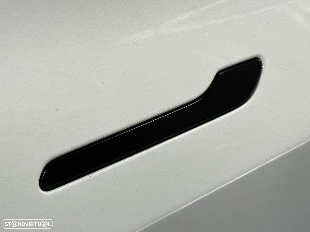 Tesla Model 3 Performance Dual Motor AWD - 19