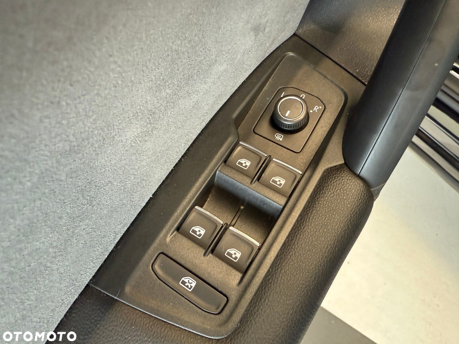 Volkswagen Tiguan - 23