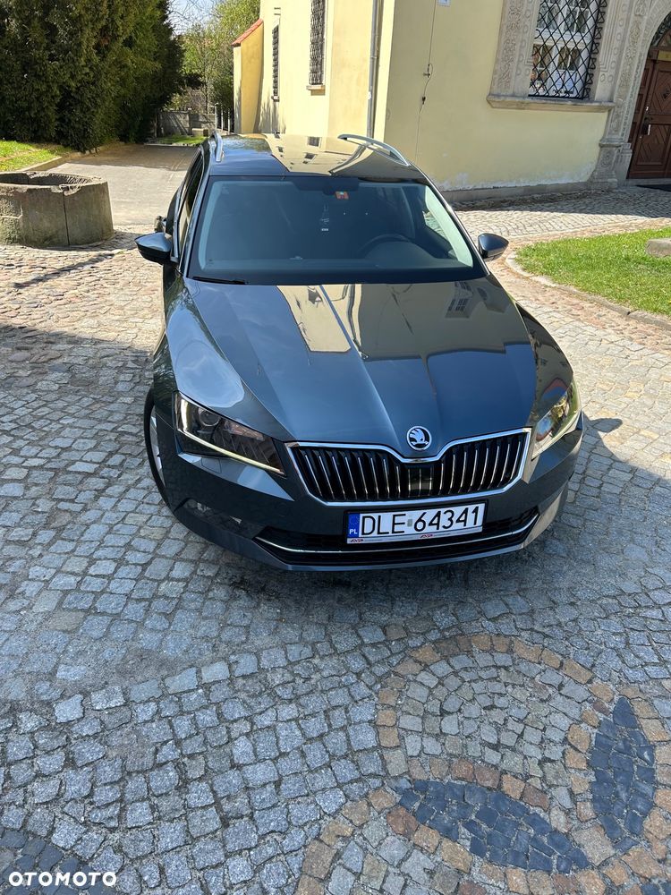 Skoda Superb 1.6 TDI Style - 9
