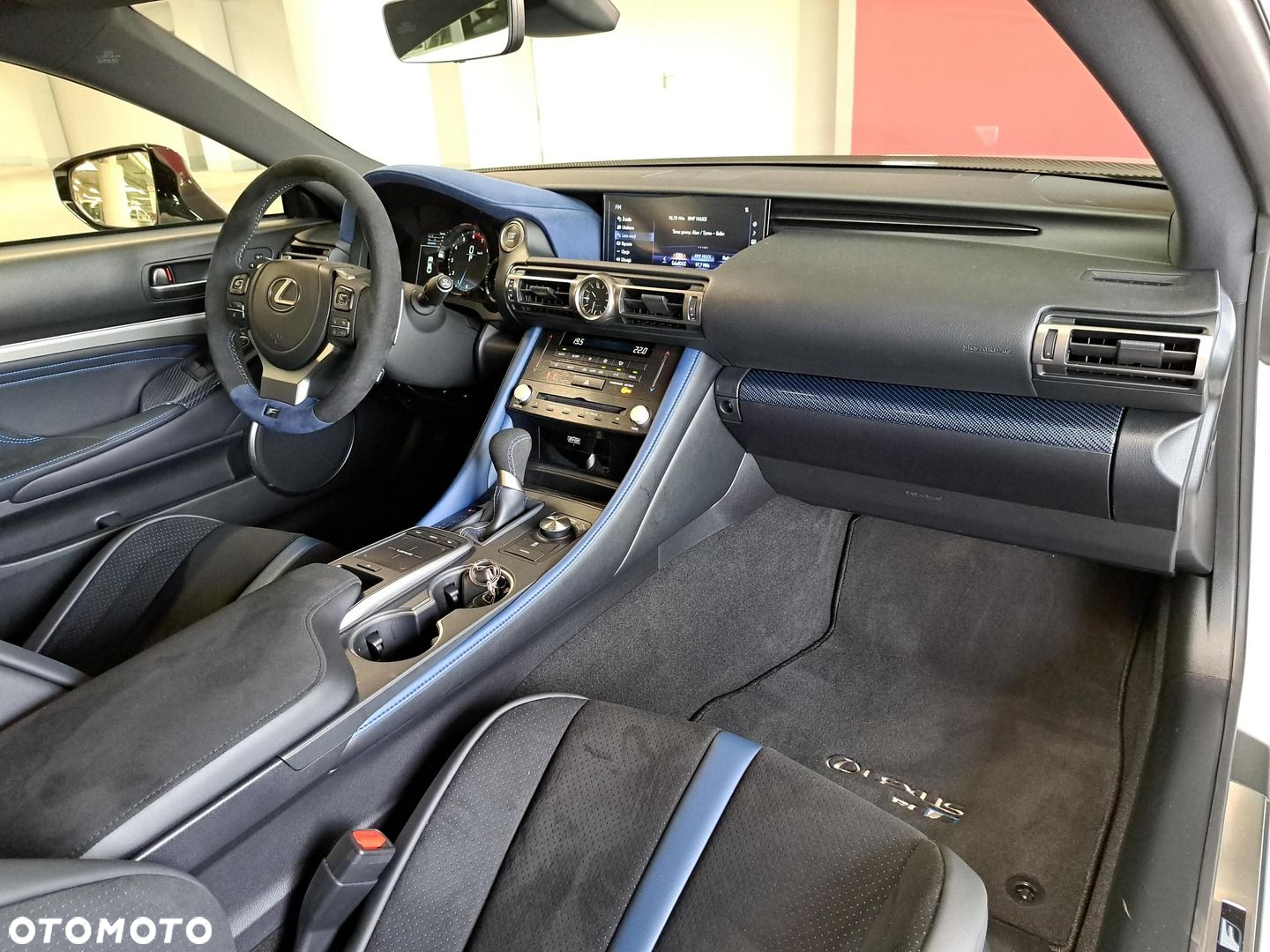 Lexus RC F Track Edition - 16