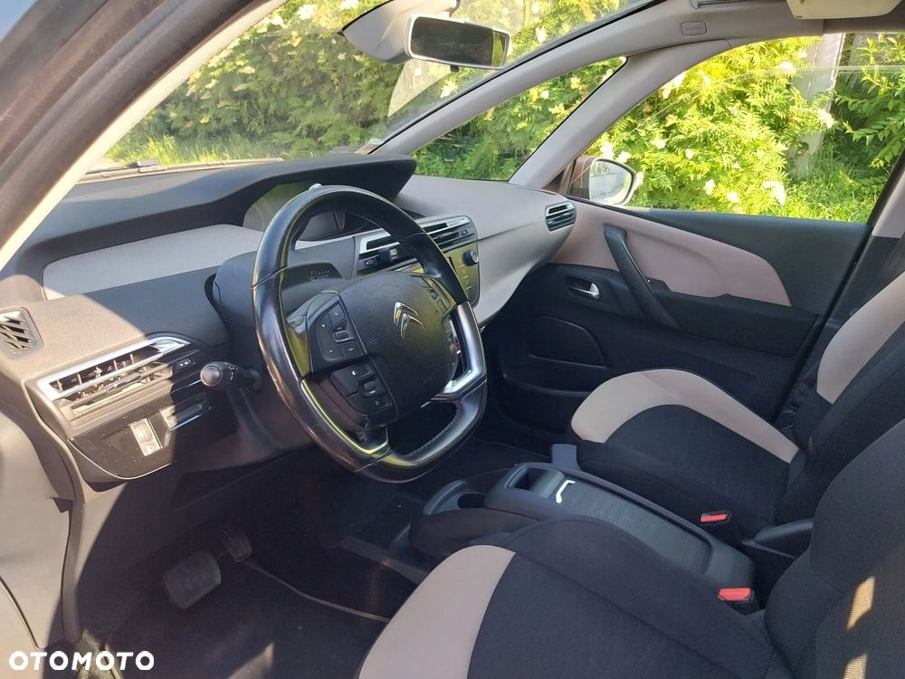 Citroën C4 Picasso - 9