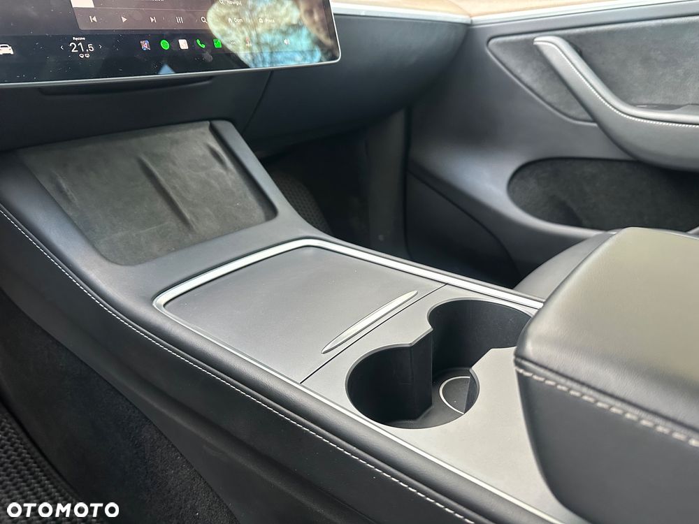 Tesla Model Y 79kWh Long Range RWD - 21