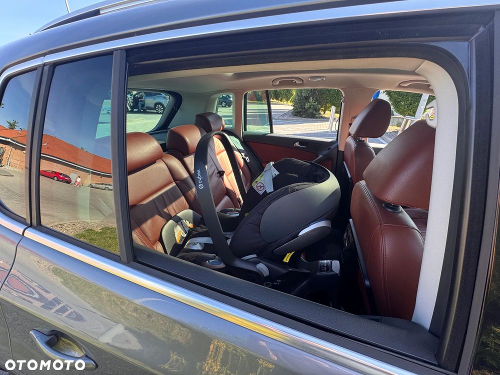 Volkswagen Tiguan 2.0 TDI DPF 4Motion Track & Style - 10