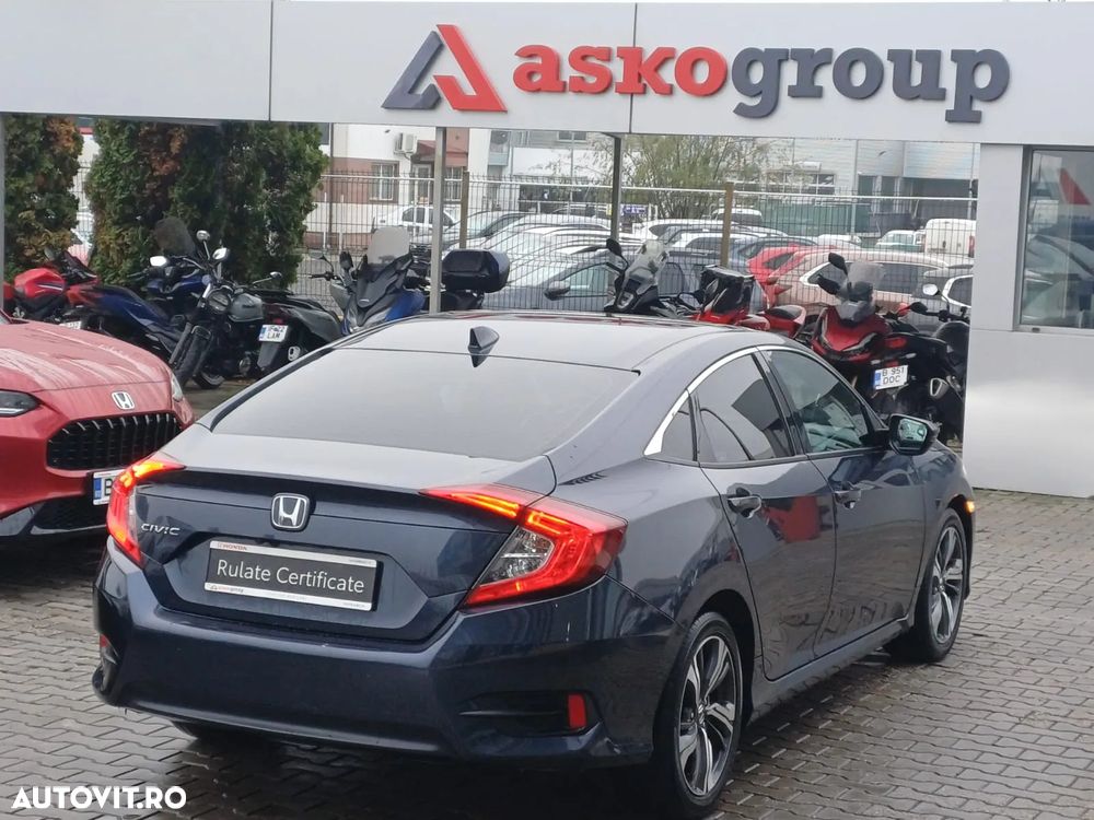 Honda Civic Sedan 1.5 VTEC Turbo Elegance Navi - 4