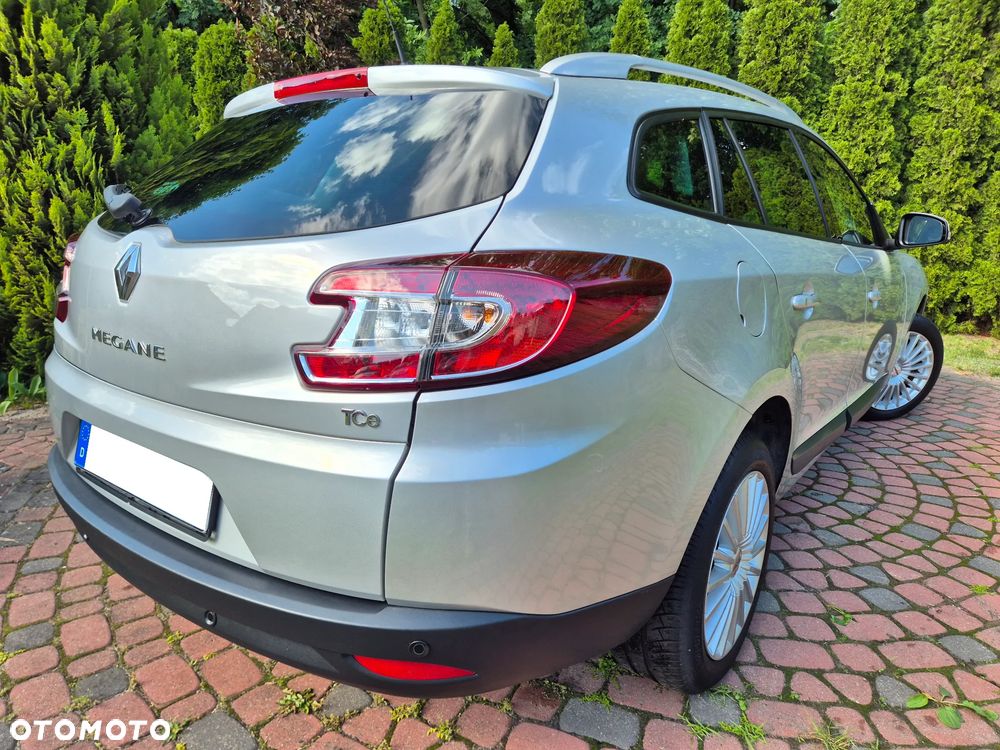 Renault Megane TCe 130 Dynamique - 4