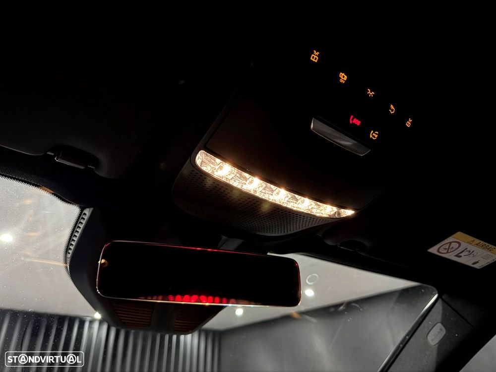 Mercedes-Benz GLC 300 de 4Matic 9G-TRONIC AMG Line - 37