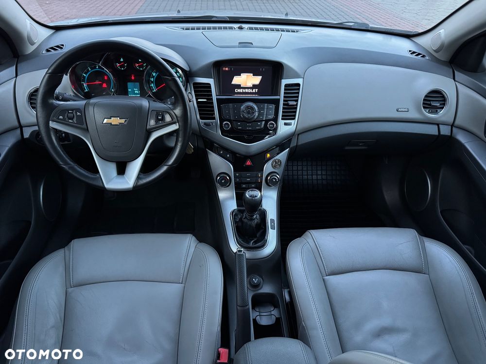 Chevrolet Cruze 1.8 LT+ - 6