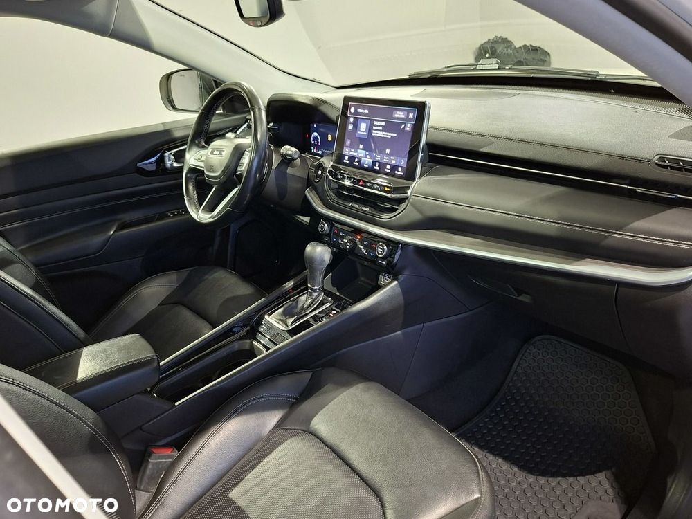 Jeep Compass - 11