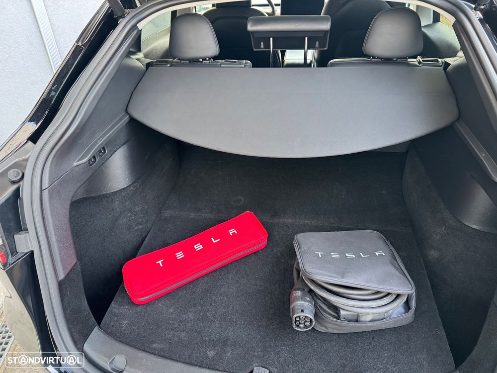Tesla Model Y Standard - 29