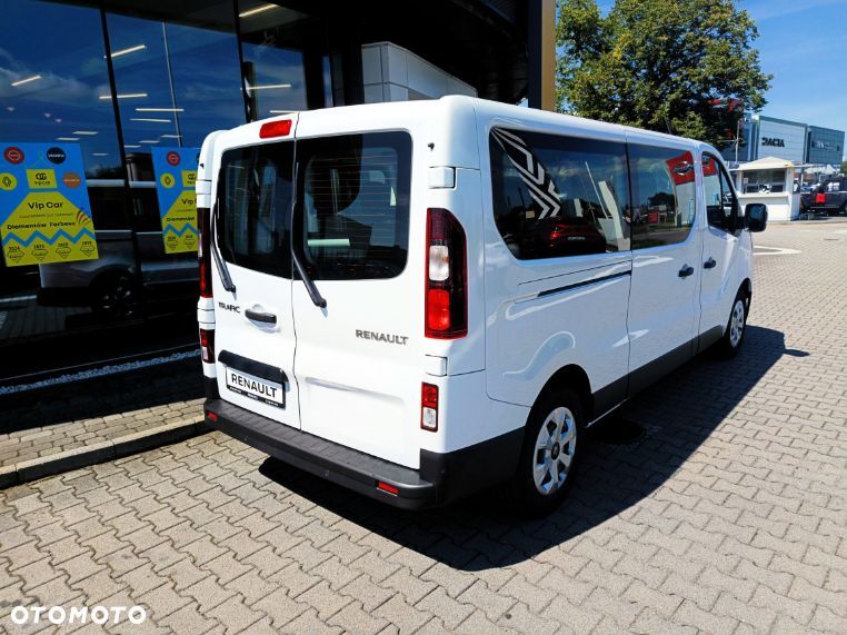 Renault Trafic Grand 2.0 dCi - 6