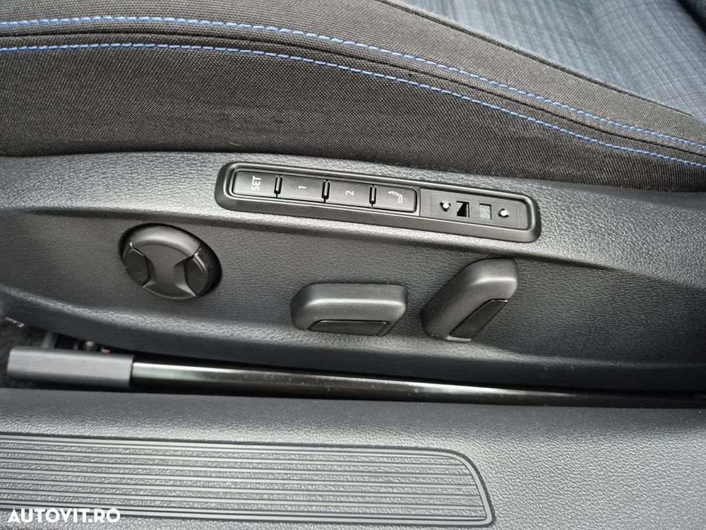 Volkswagen Passat GTE - 10