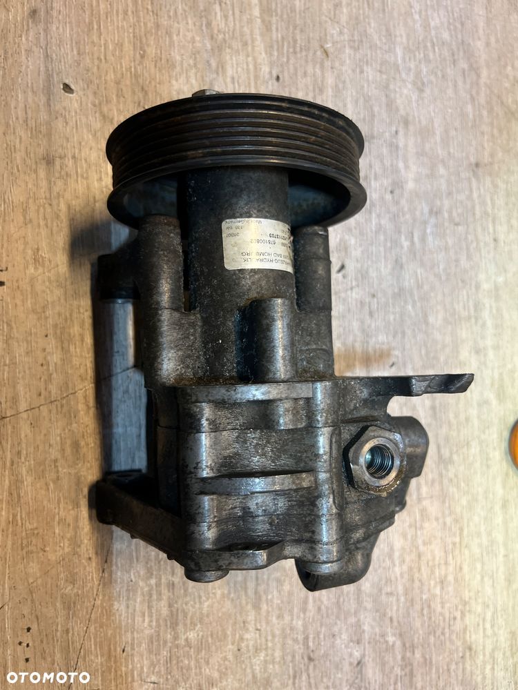 POMPA WSPOMAGANIA e70 e71 3.0d 3.5d 235km 286km 6781008 - 1