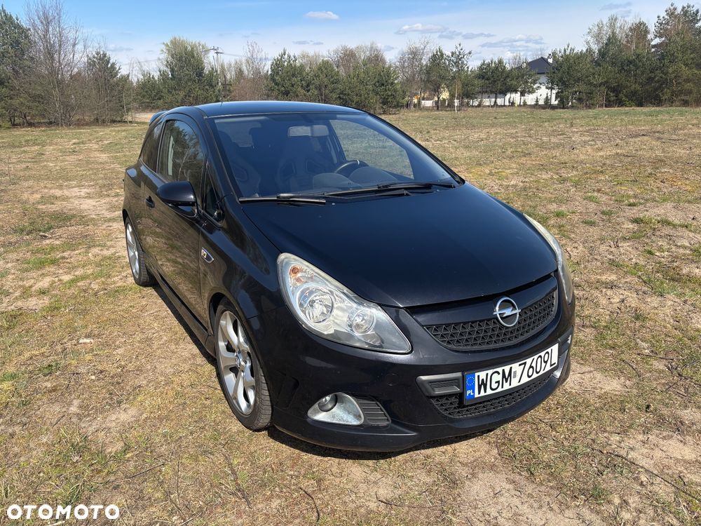 Opel Corsa 1.6 Turbo OPC - 3