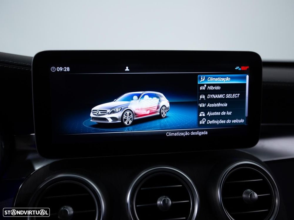 Mercedes-Benz C 300 de AMG Line - 38