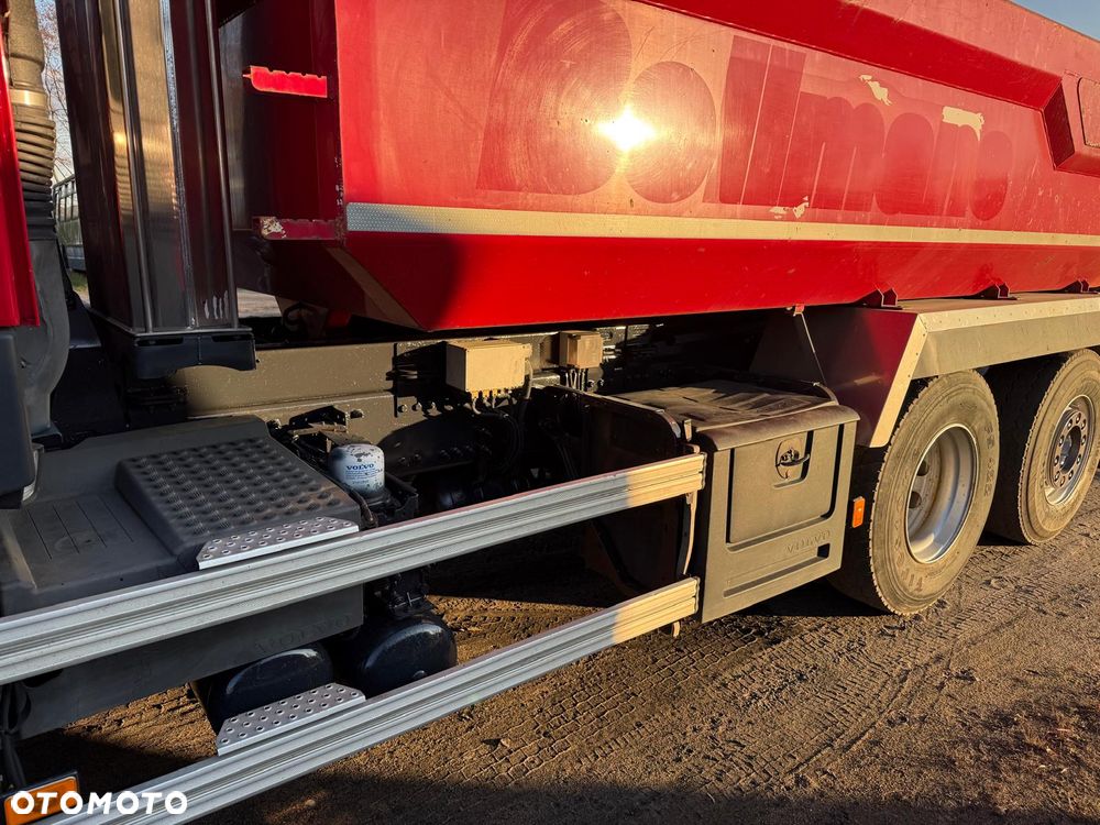 Volvo FMX 370 Wywrotka S1 Hydro-klapa z wstrząsem euro6 1 łóżko - 3