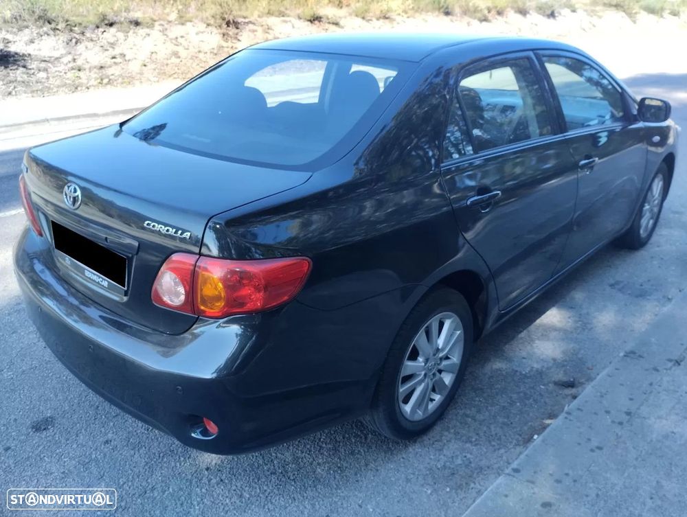 Toyota Corolla 1.4 D-4D Exclusive - 7