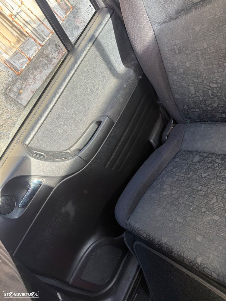 Opel Zafira 2.0 DTi Comfort - 20