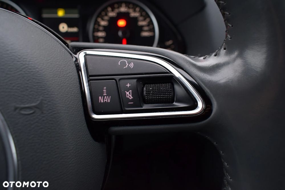 Audi Q5 2.0 TDI Quattro S tronic design - 11