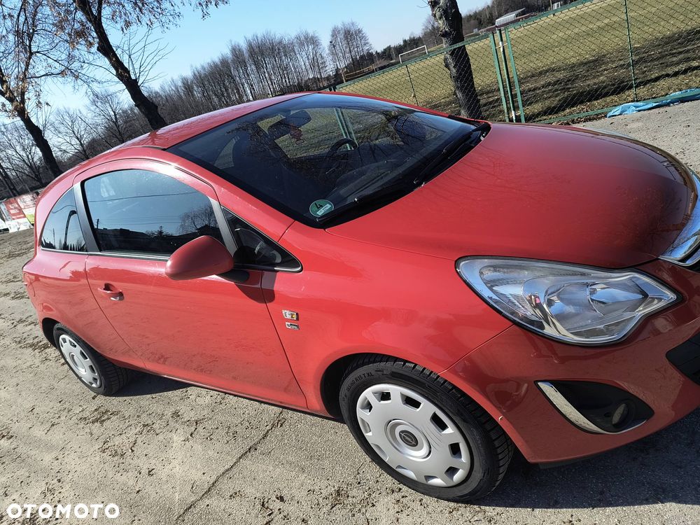 Opel Corsa 1.4 16V 150 Jahre - 8