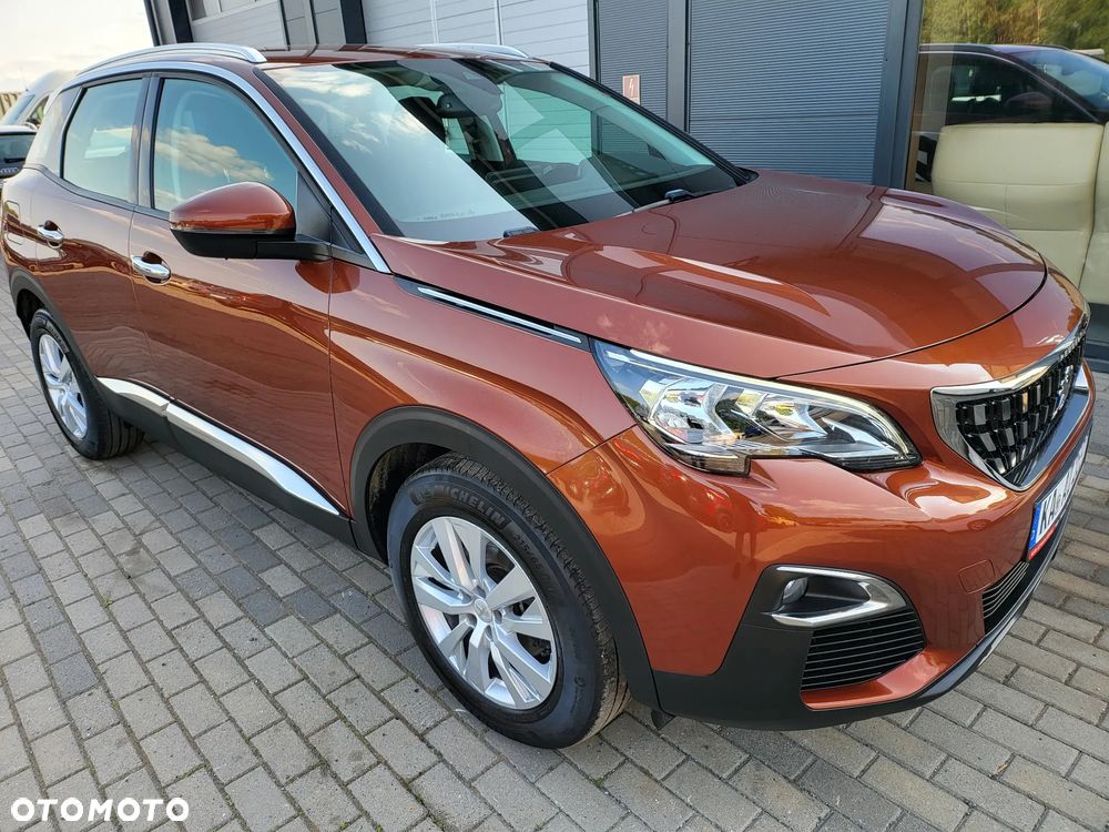 Peugeot 3008 1.2 PureTech Allure Pack S&S - 19