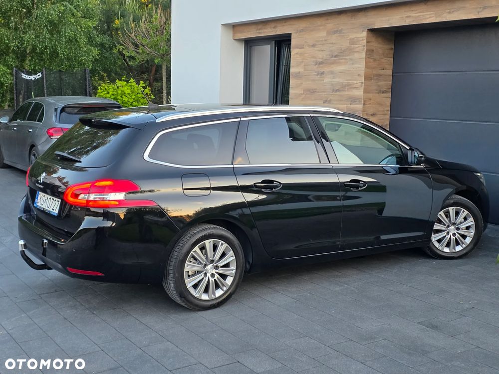 Peugeot 308 1.6 BlueHDi Allure S&S - 21