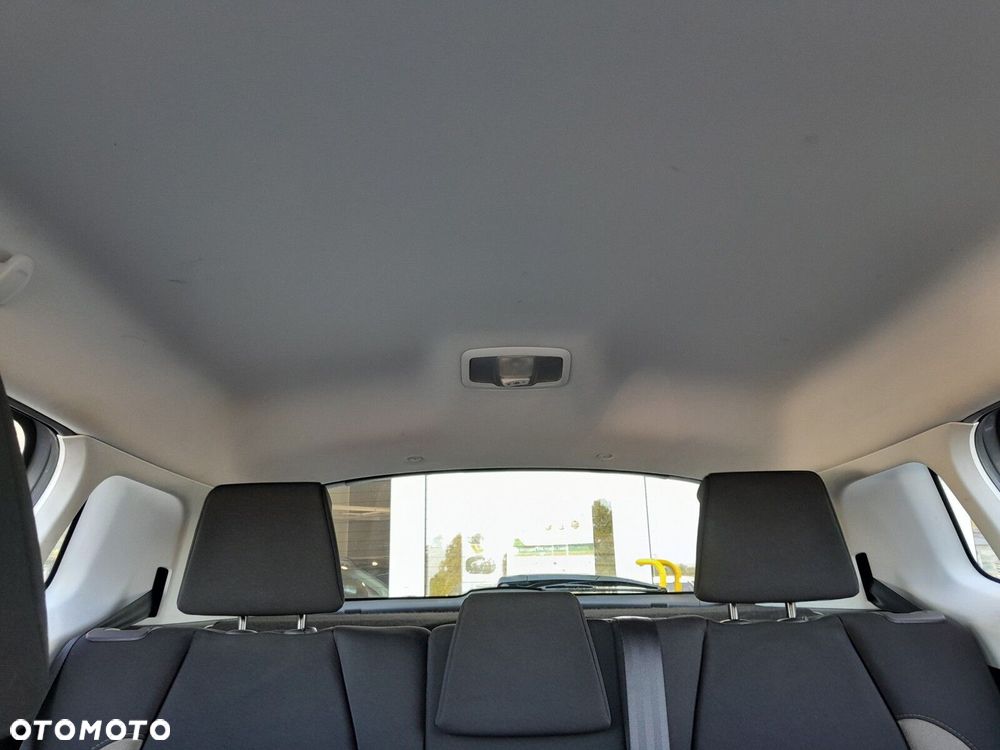 Peugeot 2008 - 25
