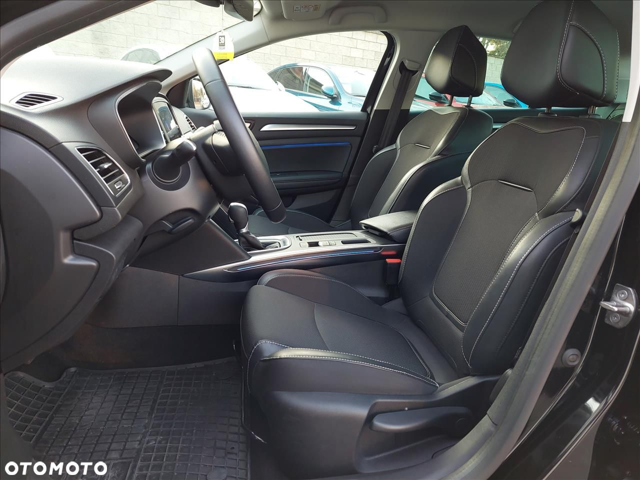 Renault Megane - 5