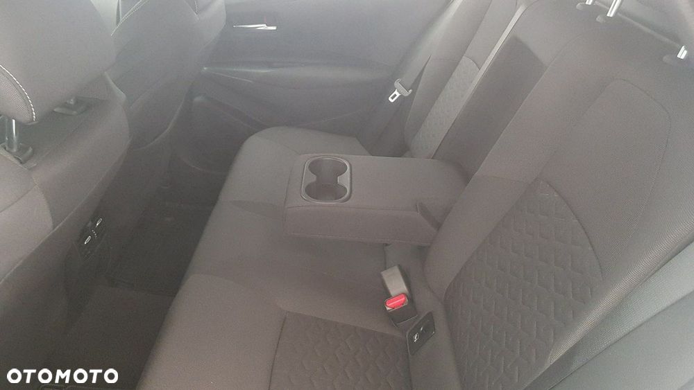 Toyota Corolla - 17