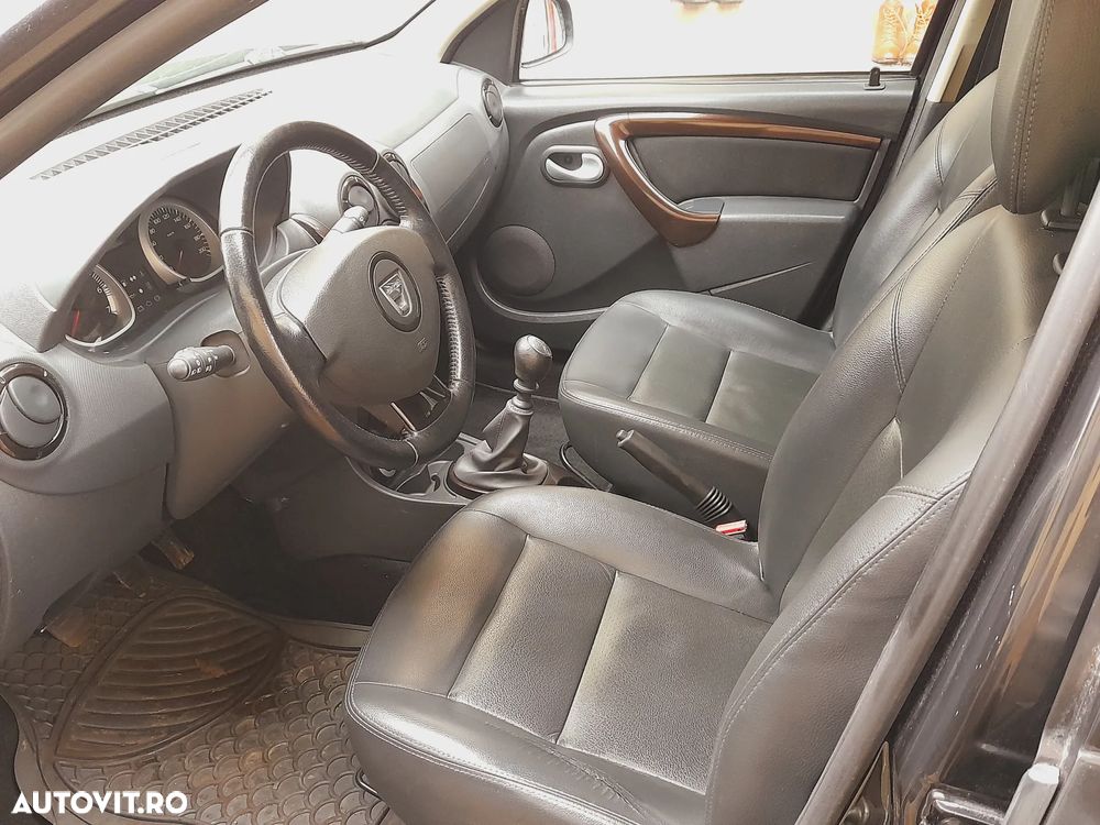 Dacia Duster 1.5 dCi 4x4 Prestige - 5